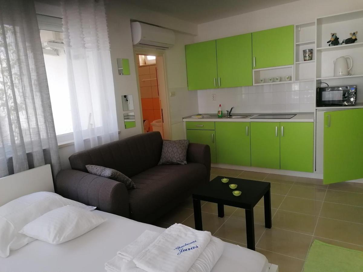 Studio Apartman Villa Juras Башка Екстер'єр фото